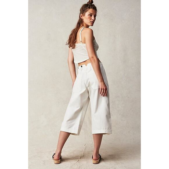 New FREE PEOPLE Keep Calling Wide Crop Mid-Rise Pants $128 SIZE 2 Optic White - Picture 4 of 7